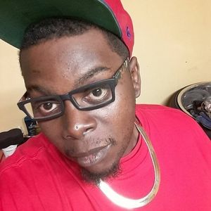 Meet your Posher, Joshua